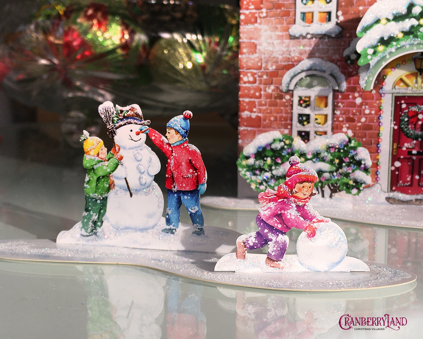 4-piece set Let's Play Outside! - Christmas Village Decoration