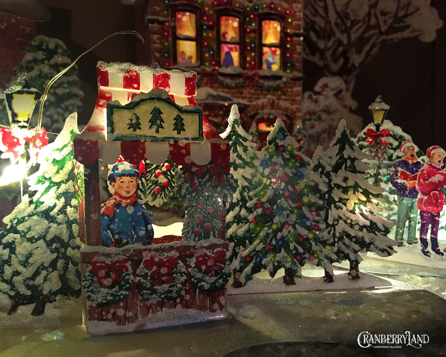 Le petit stand de Noël de M. Gus - Maison de village de Noël